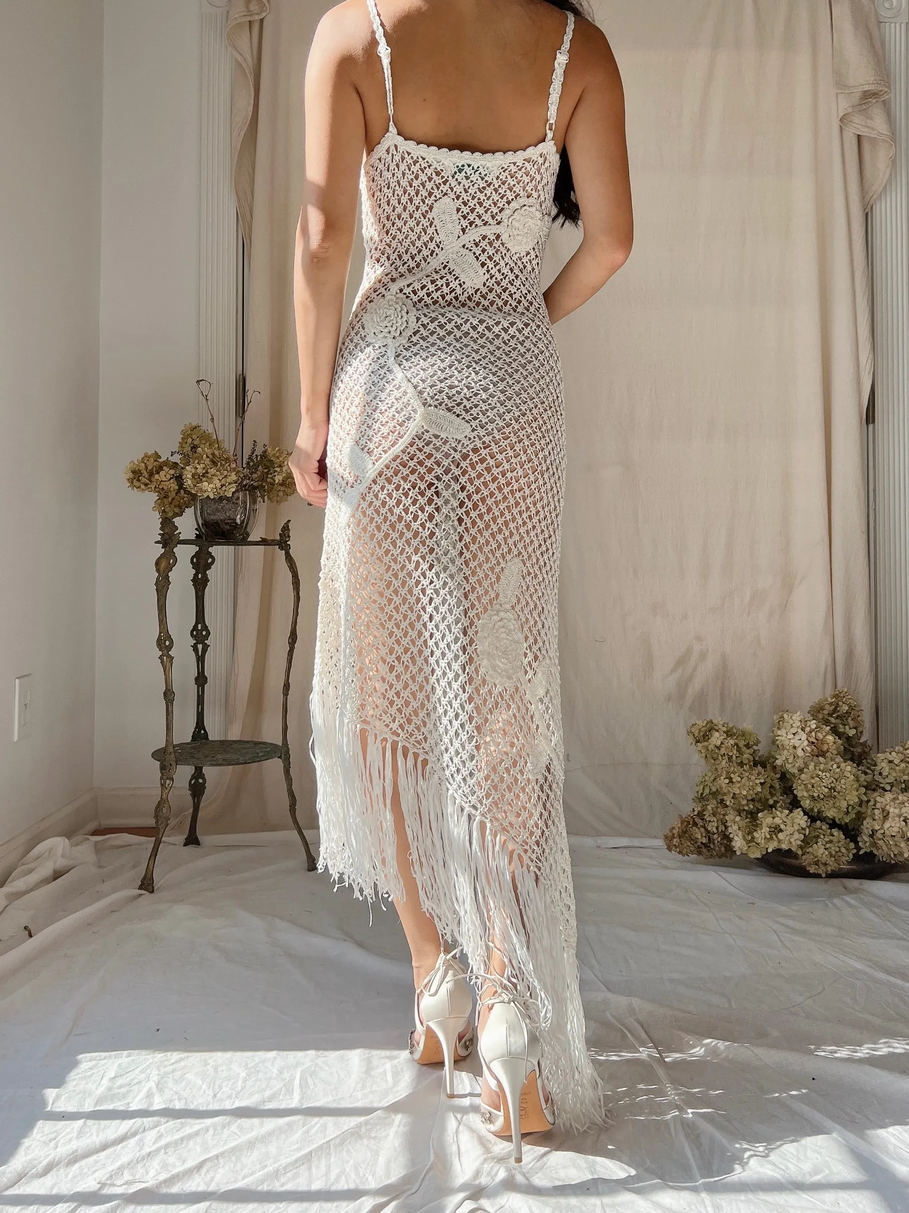 1990s Asymmetrical Hem Crochet Ivory Dress - S/M
