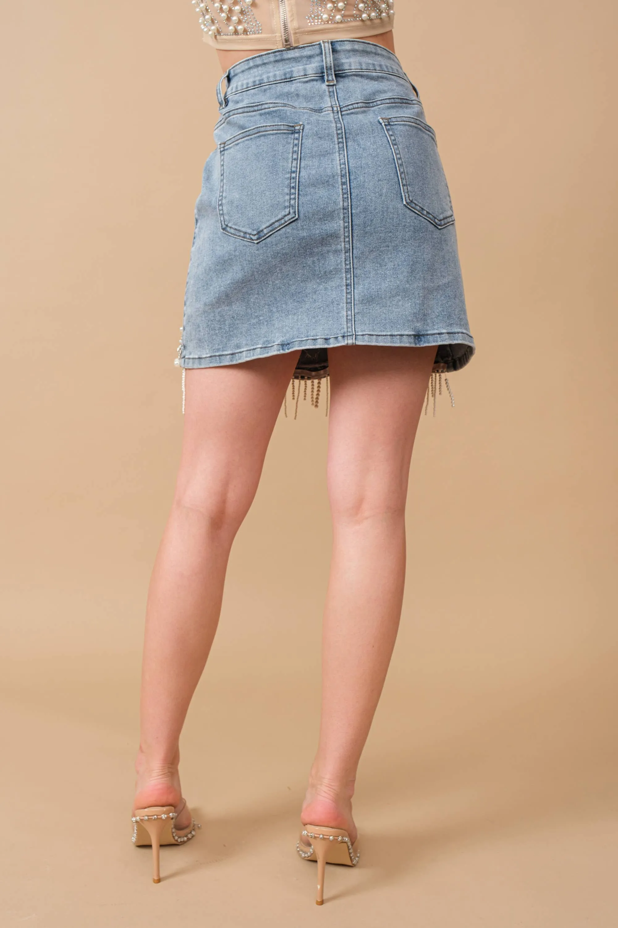 80038S - Stretch Denim Embellished Pearl Fringe Mini Skirt medium wash