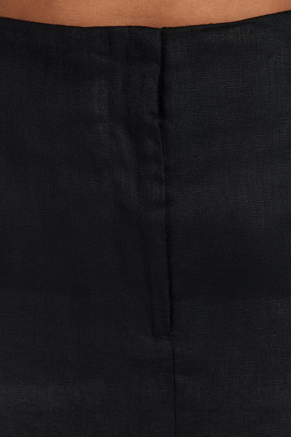 BLOOM BLACK LINEN MINI SKIRT