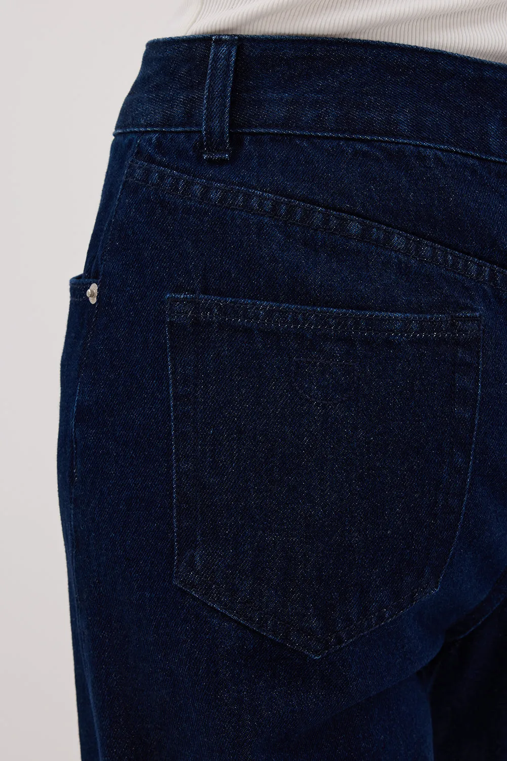 FINN INDIGO TWISTED SEAM JEAN
