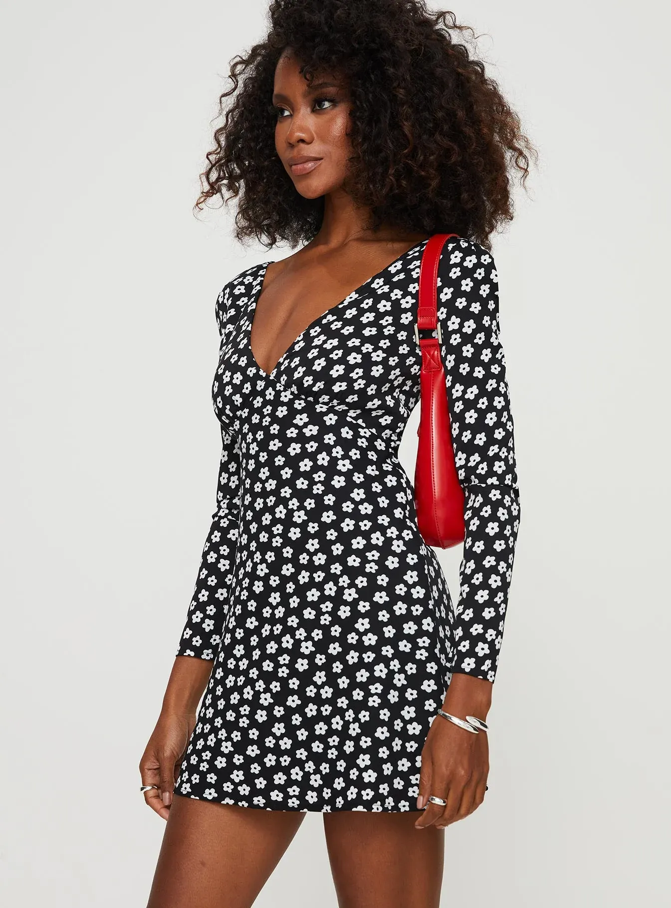 Nellie Long Sleeve Mini Dress Black / White Floral