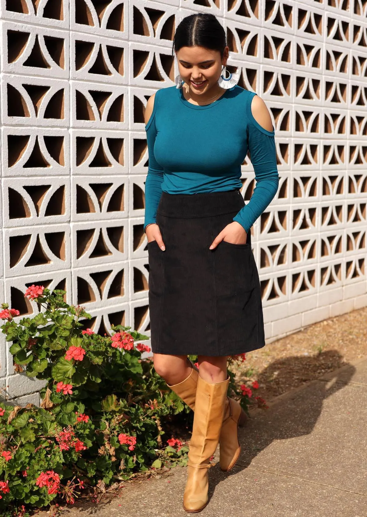 Sale Aalia Corduroy Skirt Black