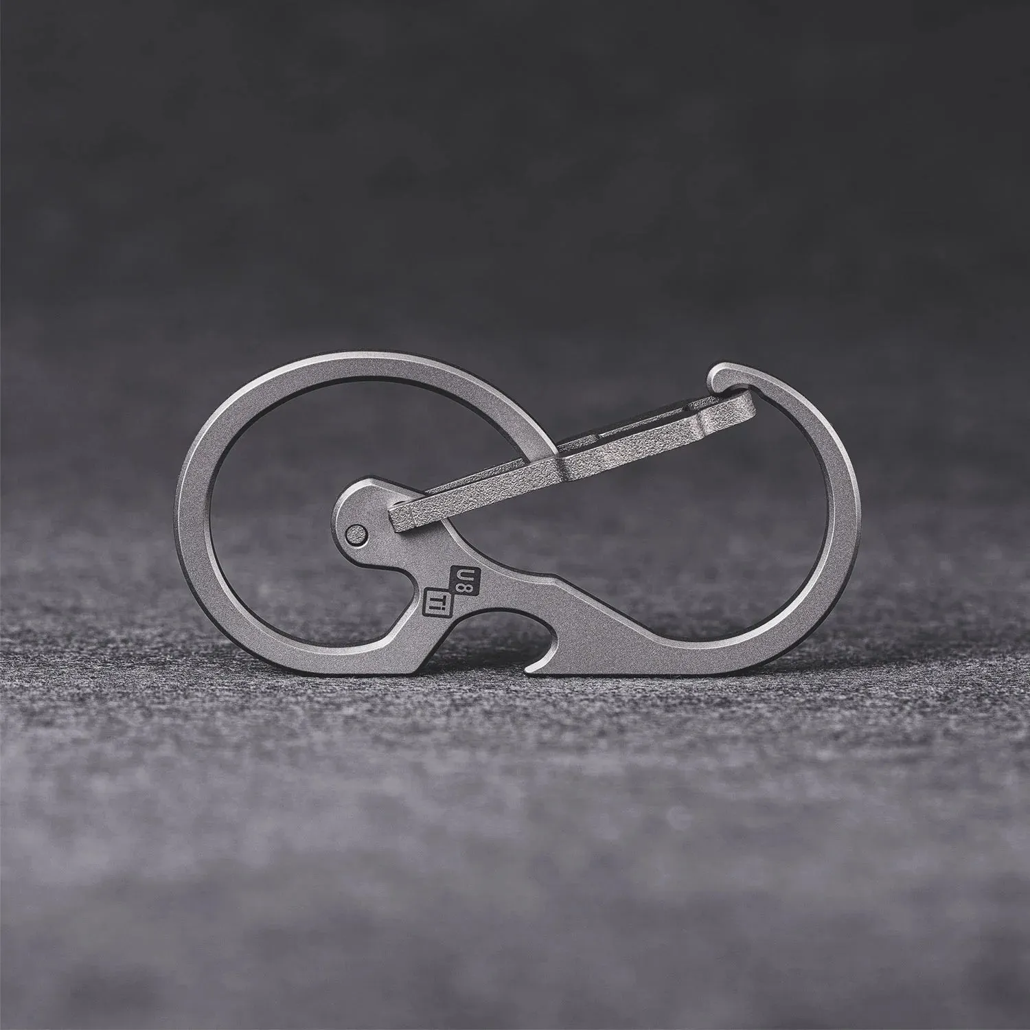 U8 Titanium Carabiner | Quick-release Keychain