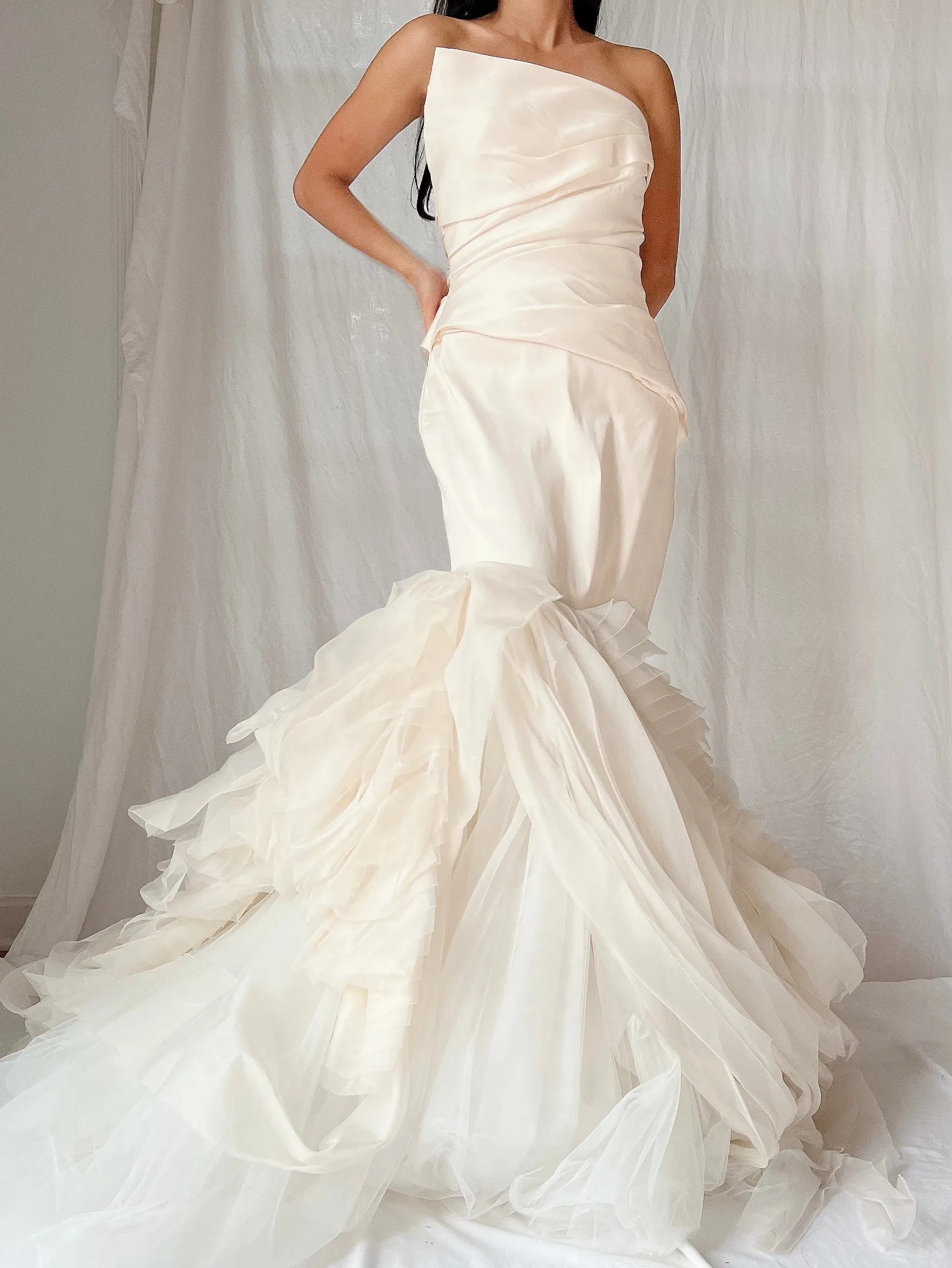 Vintage Vera Wang Dress with Asymmetrical Bodice - M