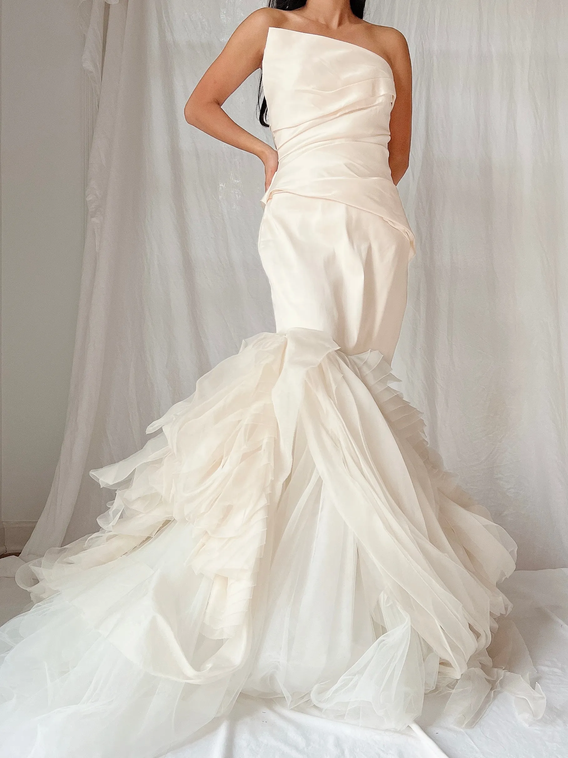 Vintage Vera Wang Dress with Asymmetrical Bodice - M