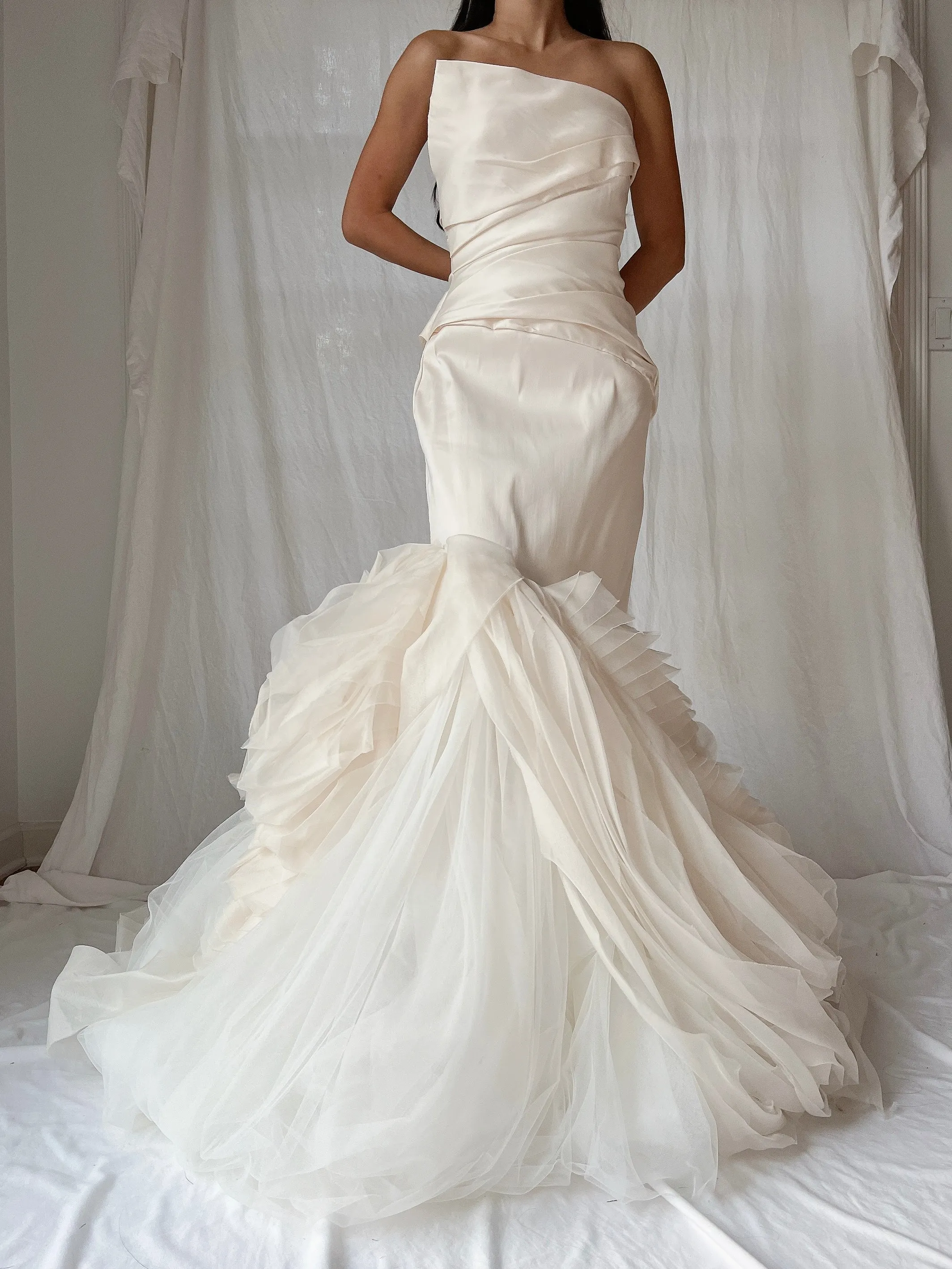 Vintage Vera Wang Dress with Asymmetrical Bodice - M