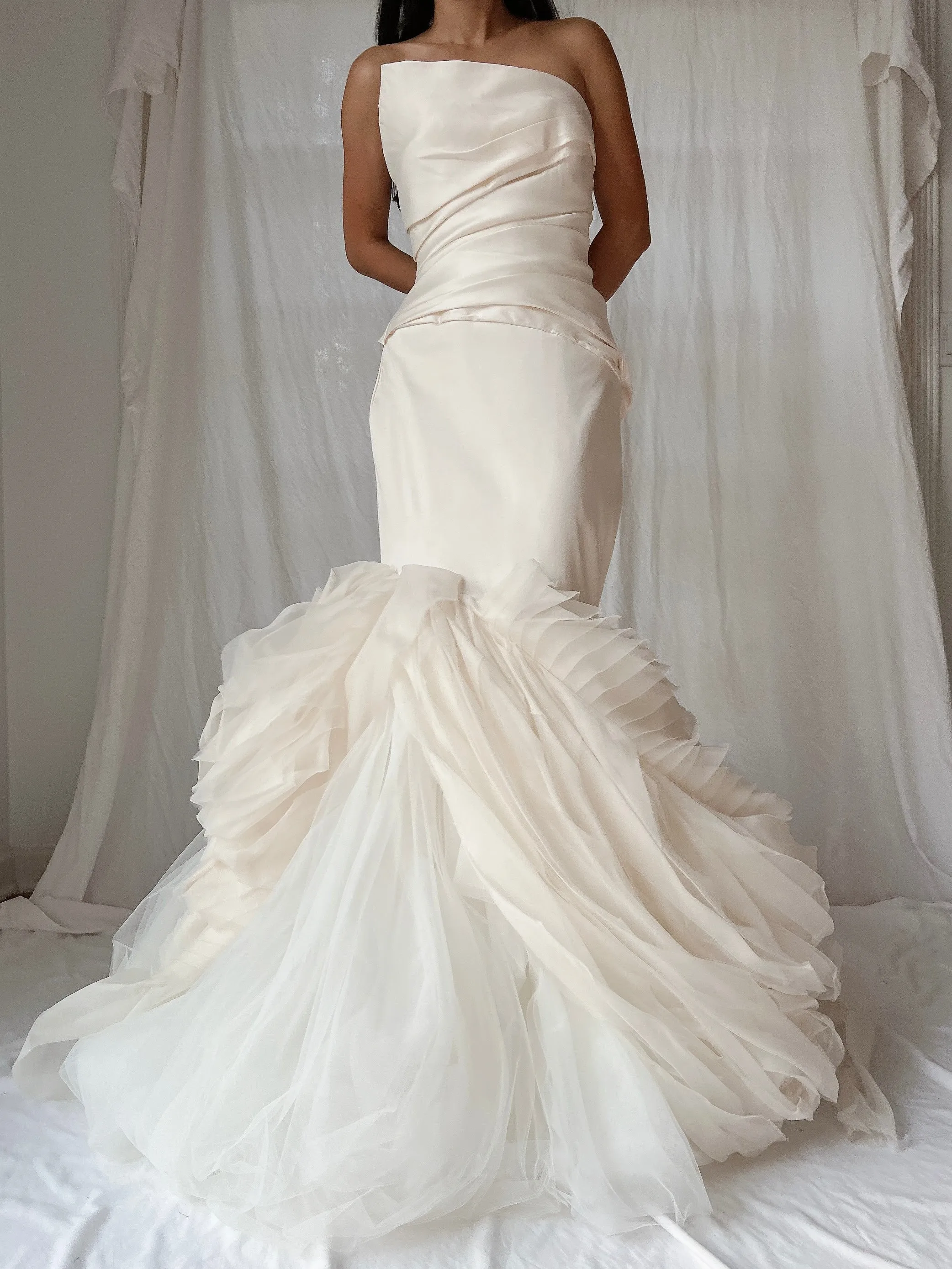 Vintage Vera Wang Dress with Asymmetrical Bodice - M