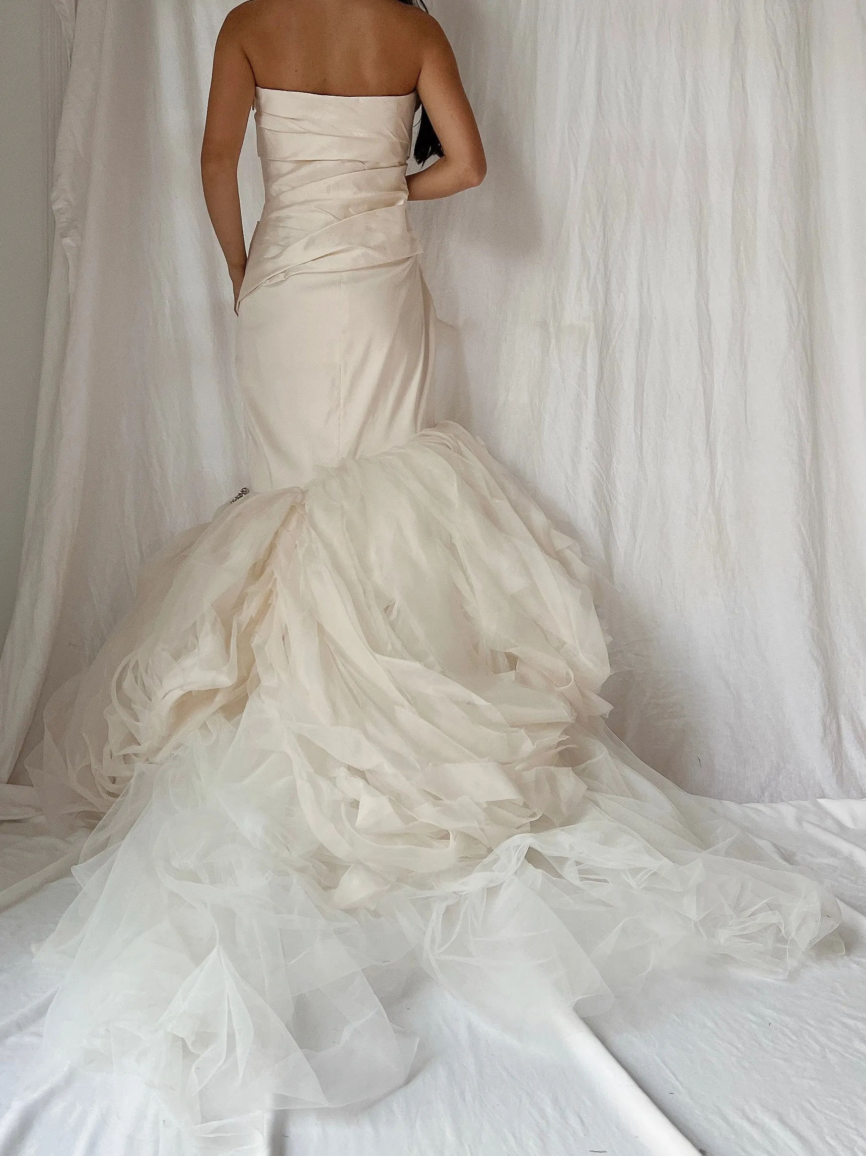Vintage Vera Wang Dress with Asymmetrical Bodice - M